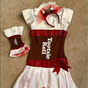 Matching girl and doll tootsie roll costume!